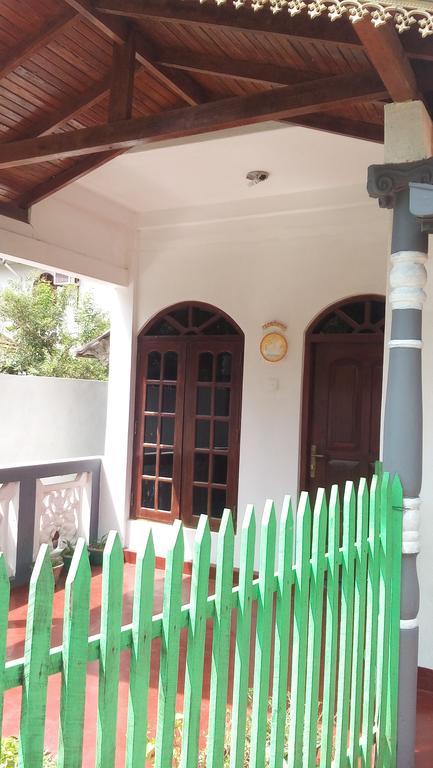 Hansi Villa Bentota Luaran gambar